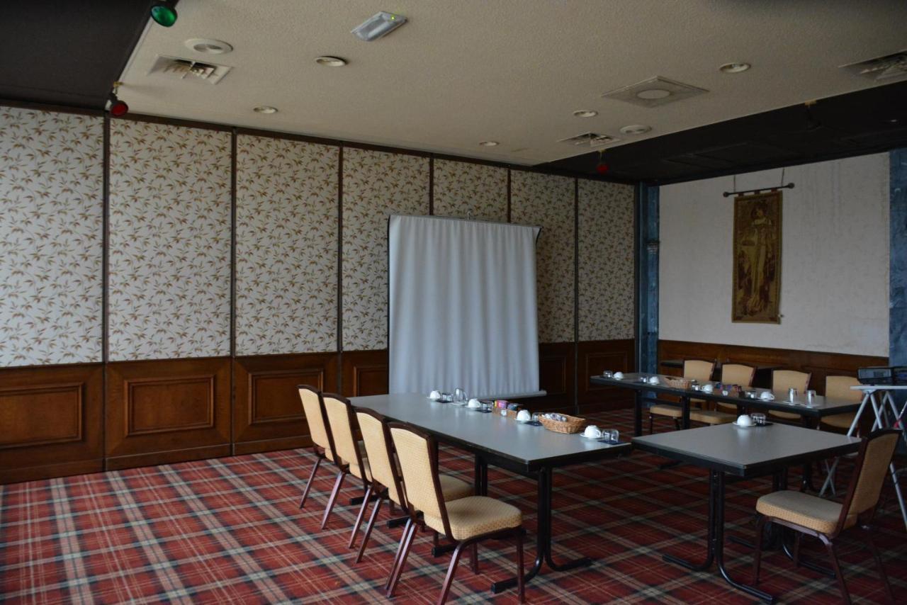 Hotel2Heerenveen Bagian luar foto