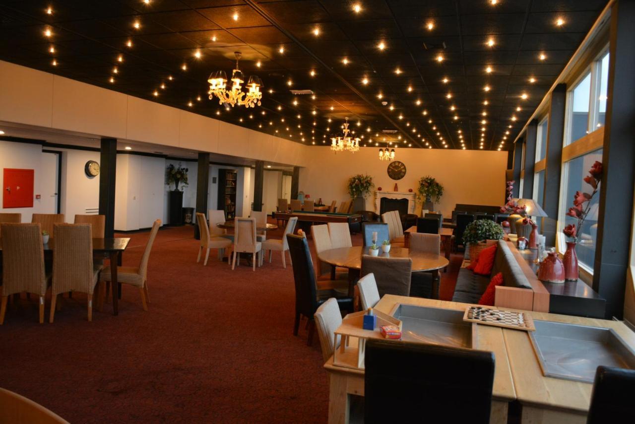 Hotel2Heerenveen Bagian luar foto